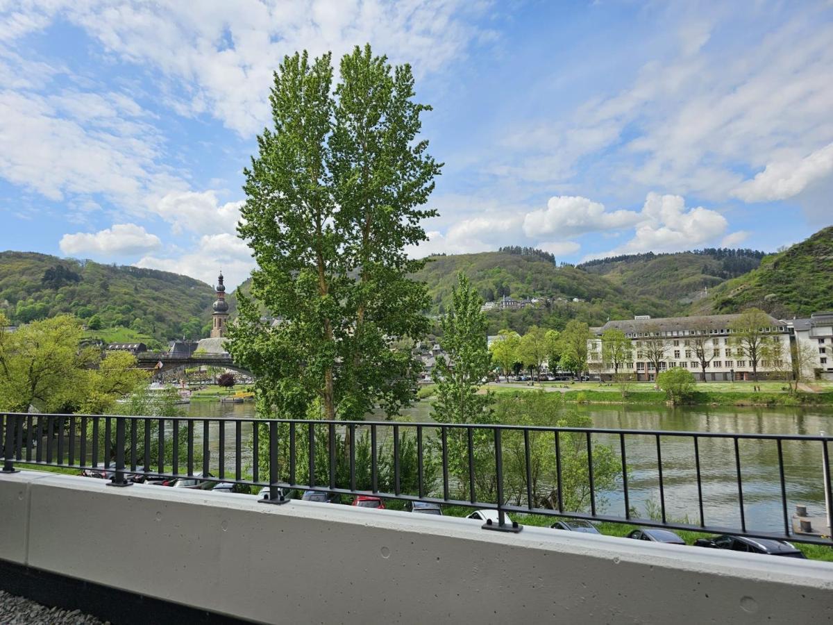 Moselblick II Ad Reichsburg Parkplatz 100M Marktplatz โคเคห์ม ภายนอก รูปภาพ